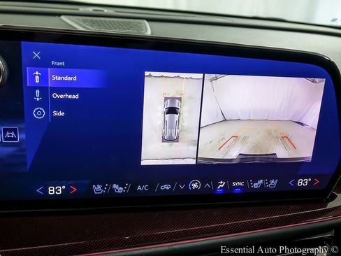 Used 2024 Chevrolet Traverse RS image 16