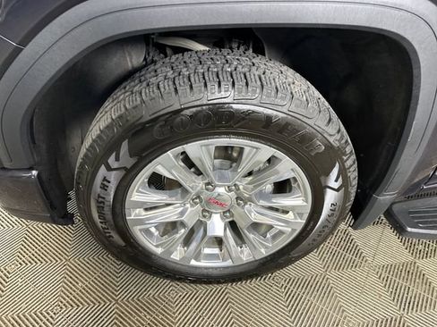 Used 2024 GMC Sierra 1500 Denali image 10