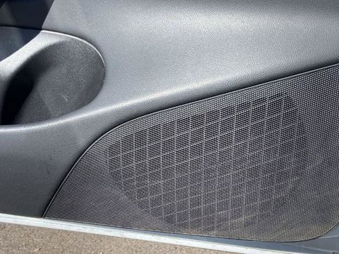 Used 2019 Tesla Model 3 Mid Range image 19