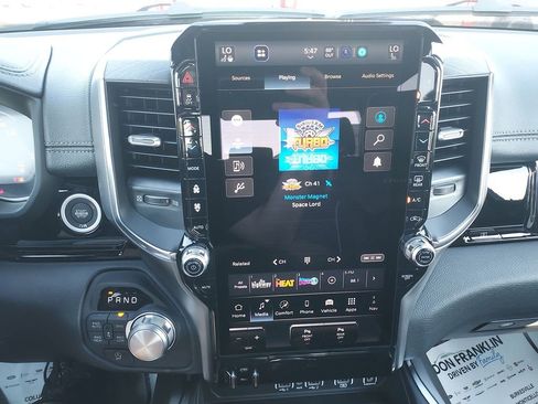 New 2026 RAM 1500 Laramie AWD/4WD image 22