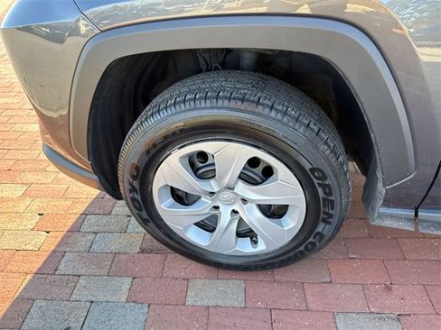 Used 2024 Toyota RAV4 LE image 10