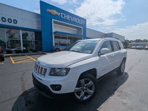 Used 2014 Jeep Compass Latitude AWD/4WD image 27