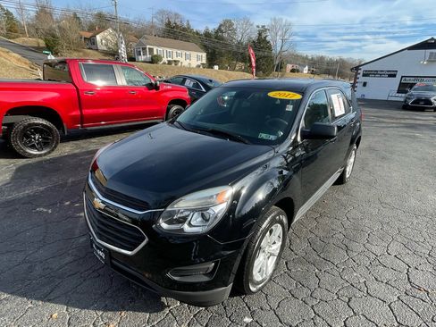 Used 2017 Chevrolet Equinox LS image 15