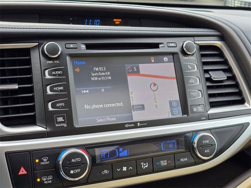 Used 2015 Toyota Highlander Limited Platinum image 55