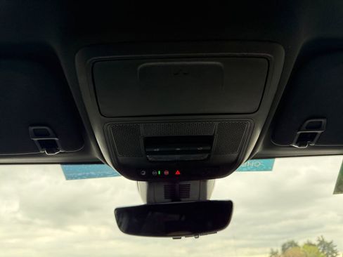 Certified 2025 Chevrolet Equinox ACTIV w/ Safety and Technology Package image 24