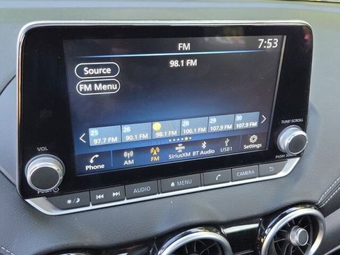 Used 2024 Nissan Sentra SV FWD image 21