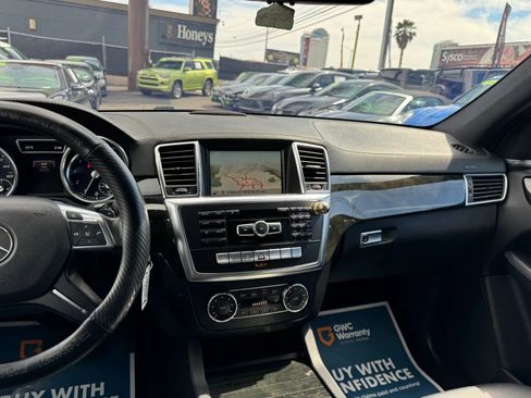 Used 2016 Mercedes-Benz GL 450 4MATIC image 26