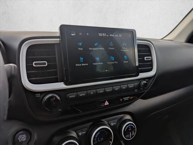 Certified 2025 Hyundai Venue Limited FWD image 16