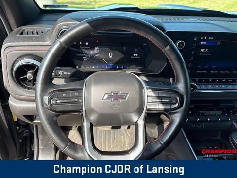 Used 2024 Chevrolet Colorado Z71 w/ Z71 Convenience Package 2 AWD/4WD image 20