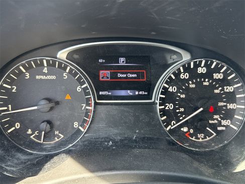 Used 2017 Nissan Pathfinder SL w/ SL Tech Package image 17