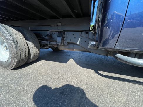 Used 2011 Chevrolet Silverado 3500 W/T w/ Snow Plow Prep Package AWD/4WD image 30