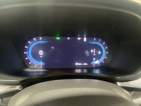 Certified 2025 Volvo S60 B5 Core image 16