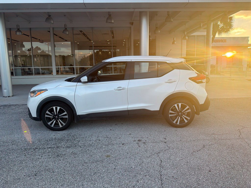 Used 2018 Nissan Kicks SV FWD image 6