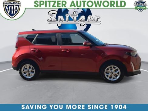Used 2023 Kia Soul LX w/ LX Technology Package FWD image 10