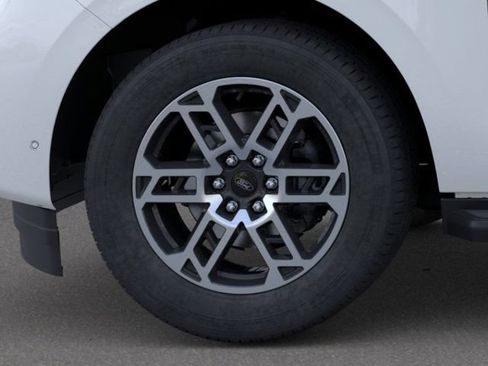New 2026 Ford Expedition Active RWD image 19