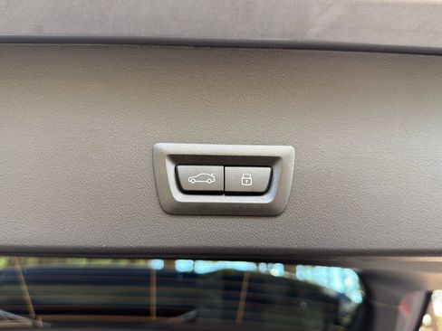 New 2026 BMW X3 xDrive30 w/ Premium Package image 18