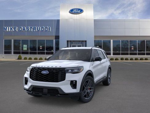 New 2026 Ford Explorer ST-Line w/ ST-Line Street Pack image 2