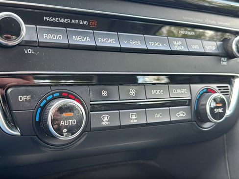 Used 2016 Kia Optima SX w/ Technology Package FWD image 32