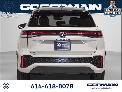 Certified 2025 Volkswagen Tiguan SE R-Line FWD image 9