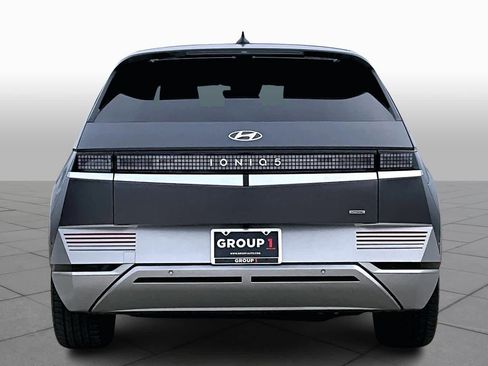 Used 2023 Hyundai Ioniq 5 Limited image 5