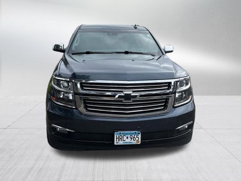Used 2019 Chevrolet Tahoe Premier AWD/4WD image 2