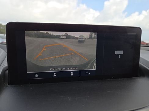Used 2021 Acura RDX FWD image 9