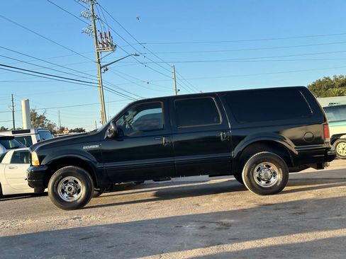 Used 2002 Ford Excursion Limited image 2