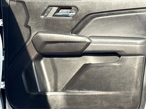 Used 2023 Chevrolet Colorado LT w/ LT Convenience Package II image 14
