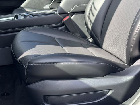 New 2025 Lincoln Corsair Reserve w/ Jet Appearance Package image 16