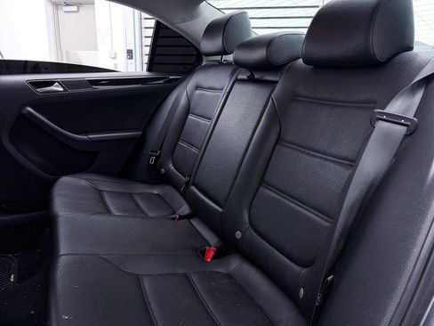 Used 2016 Volkswagen Jetta SEL image 27