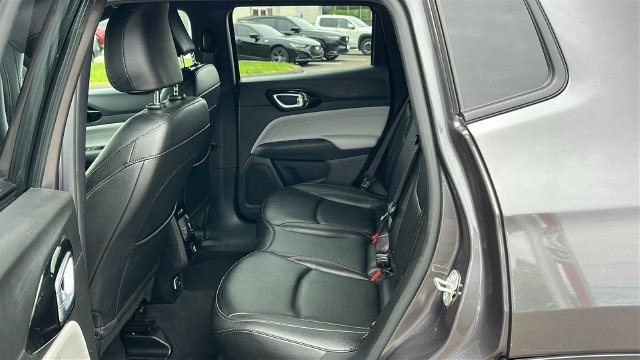 Used 2024 Jeep Compass Limited AWD/4WD image 20