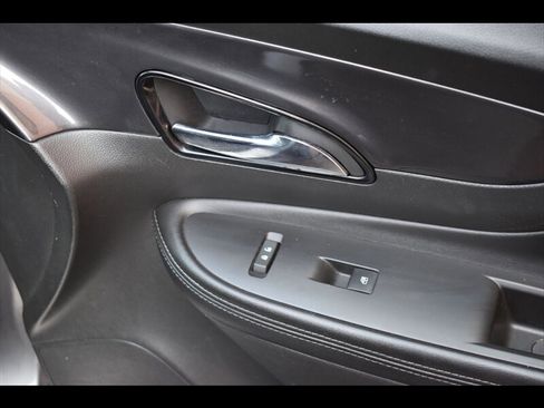 Used 2019 Buick Encore Preferred FWD image 35