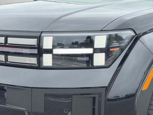 Used 2026 Hyundai Santa Fe SEL FWD image 34