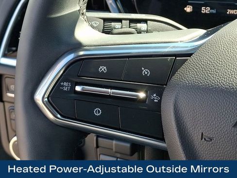 Used 2025 Chevrolet Suburban High Country image 26