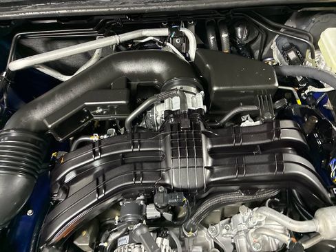 Certified 2025 Subaru Crosstrek 2.5i Sport w/ Crosstrek Mirror Package image 7