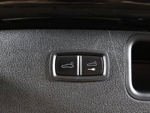 Used 2022 Porsche Macan GTS w/ Premium Package Plus image 22