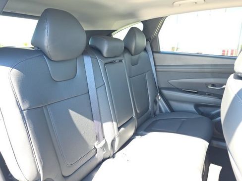 Certified 2026 Hyundai Tucson Limited FWD image 8