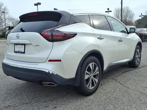 Used 2022 Nissan Murano S image 6