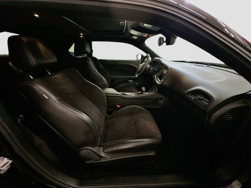 Used 2022 Dodge Challenger GT w/ Plus Package AWD/4WD image 31