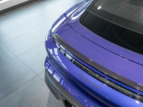 Certified 2025 Porsche Taycan Turbo GT AWD/4WD image 38