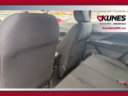 Used 2024 Nissan Kicks S image 35