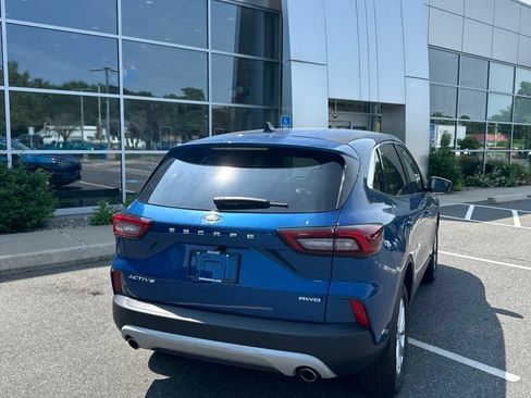 Used 2023 Ford Escape Active AWD/4WD image 4