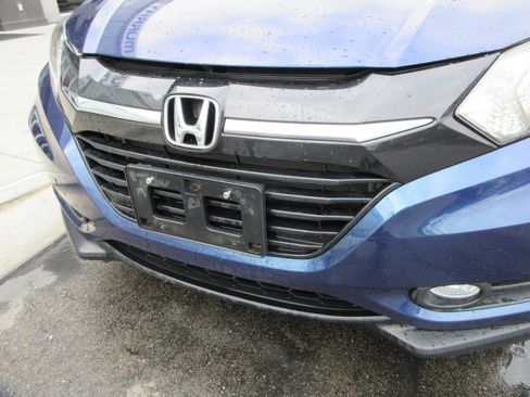 Used 2016 Honda HR-V EX image 16