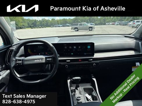 New 2026 Kia Sorento S AWD/4WD image 7
