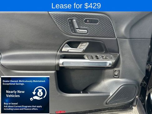 Used 2025 Mercedes-Benz GLB 250 4MATIC image 26