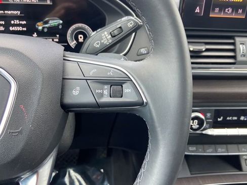 Used 2021 Audi Q5 e Premium Plus w/ Premium Plus Package AWD/4WD image 20