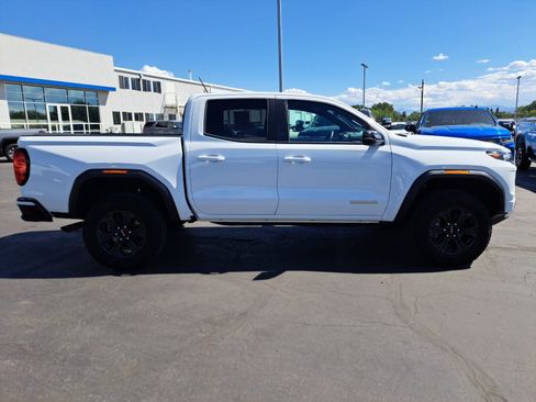 New 2025 GMC Canyon Elevation image 2