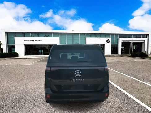 New 2025 Volkswagen ID. Buzz Pro S image 7