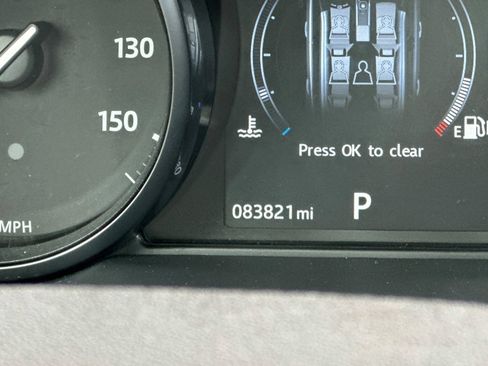 Used 2016 Land Rover Range Rover Evoque HSE image 35