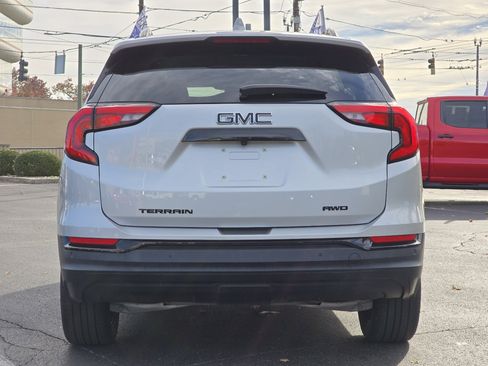 Certified 2021 GMC Terrain SLE w/ Driver Convenience Package image 23